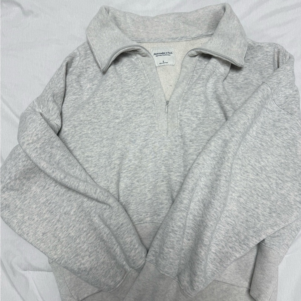 Abercrombie & Fitch Gray Quarter-Zip Sweatshirt